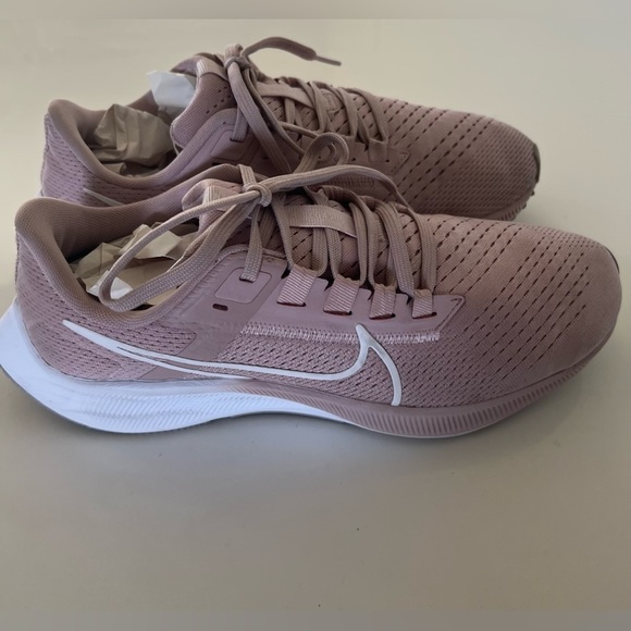 Nike Air Light Pink Nike Air Zoom Pegasus 38 Running Shoe Size 8.5 - Picture 10 of 14